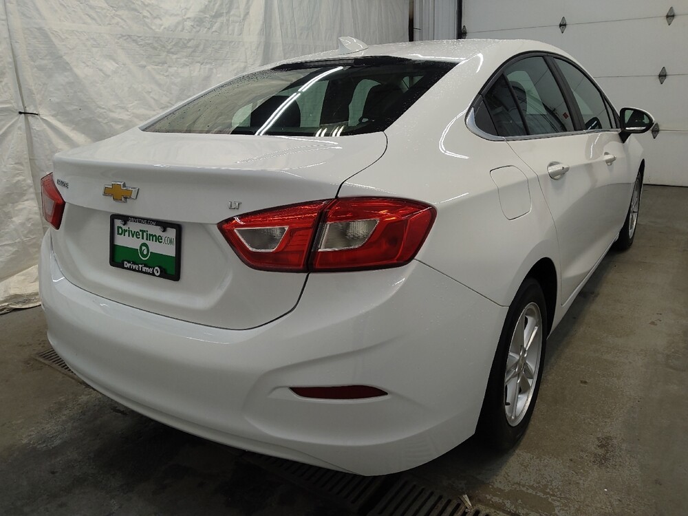 2018 Chevrolet Cruze in Cincinnati, OH 45255 - 18096022 9