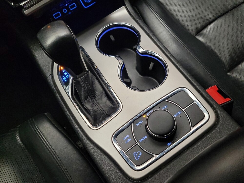 2021 Jeep Grand Cherokee in Downey, CA 90241 - 18096023 26