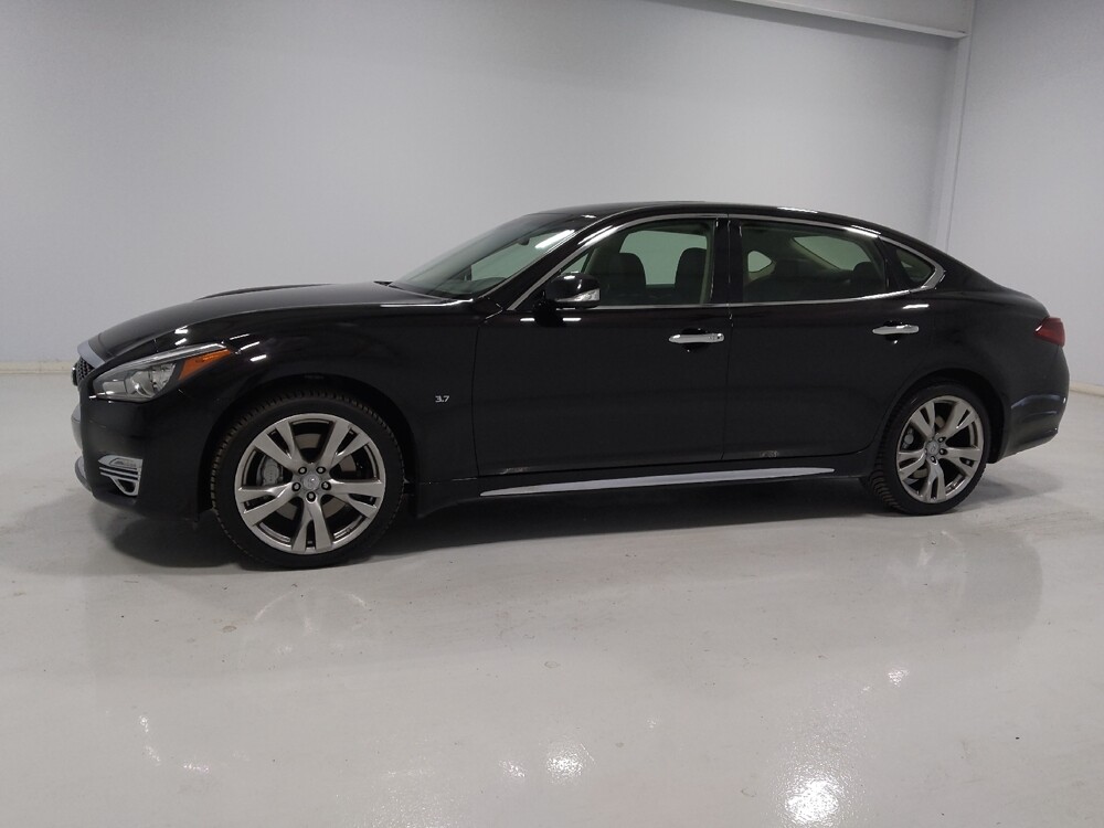 2016 INFINITI Q70 in Columbus, OH 43228 - 18096025 2