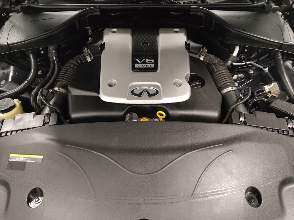 2016 INFINITI Q70 in Columbus, OH 43228 - 18096025 30