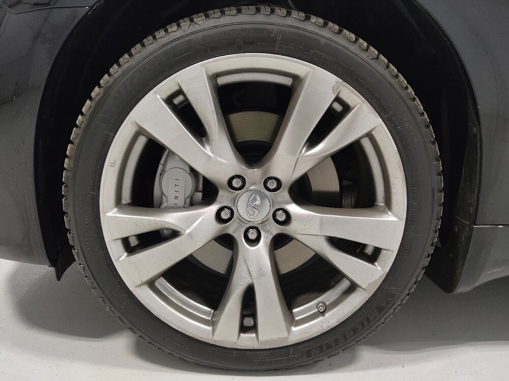 2016 INFINITI Q70 in Columbus, OH 43228 - 18096025 31