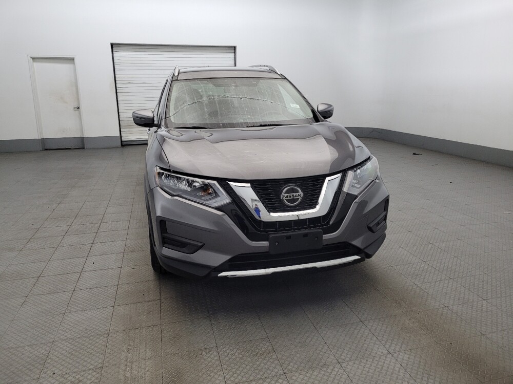 2018 Nissan Rogue in Allentown, PA 18103 - 18096030 14