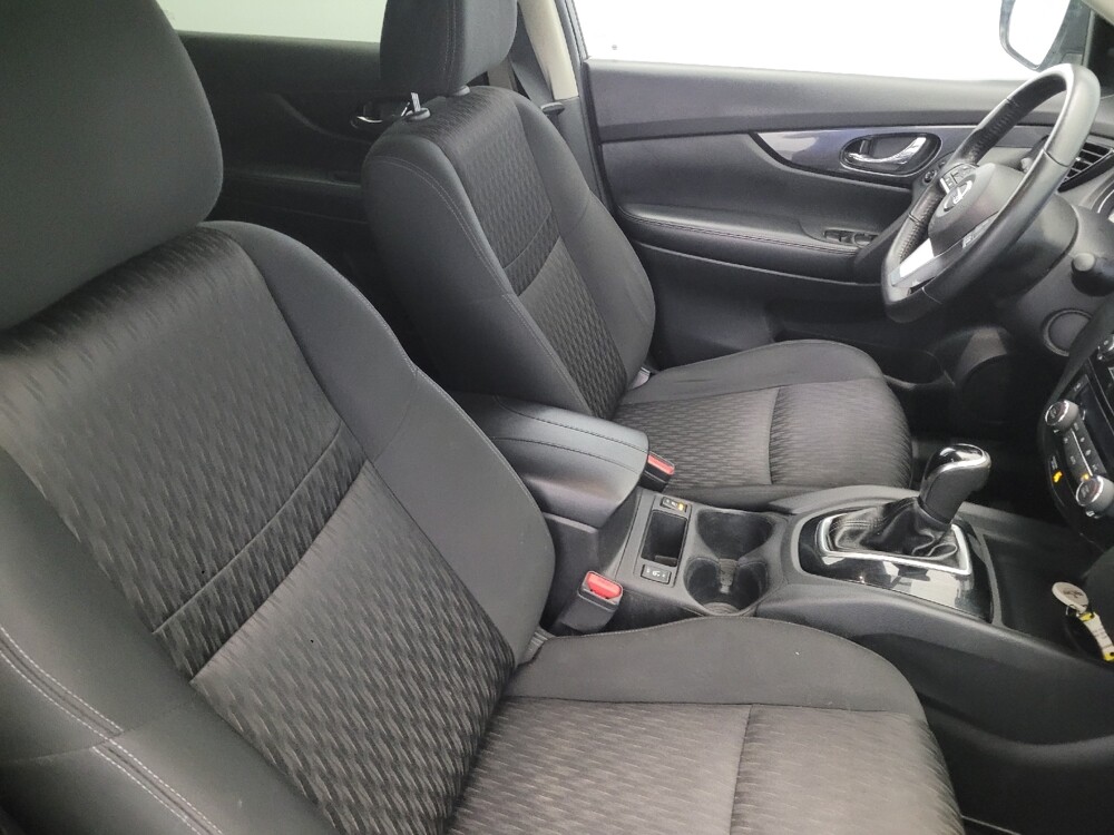 2018 Nissan Rogue in Allentown, PA 18103 - 18096030 21