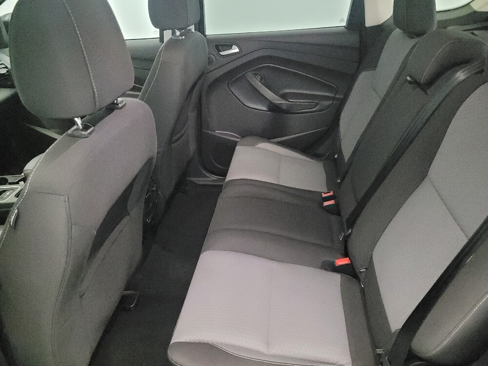 2017 Ford Escape in Allentown, PA 18103 - 18096031 18