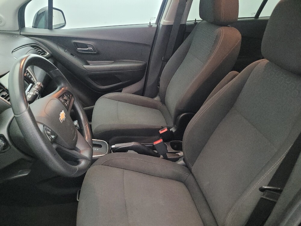 2019 Chevrolet Trax in Plymouth Meeting, PA 19462 - 18096034 17