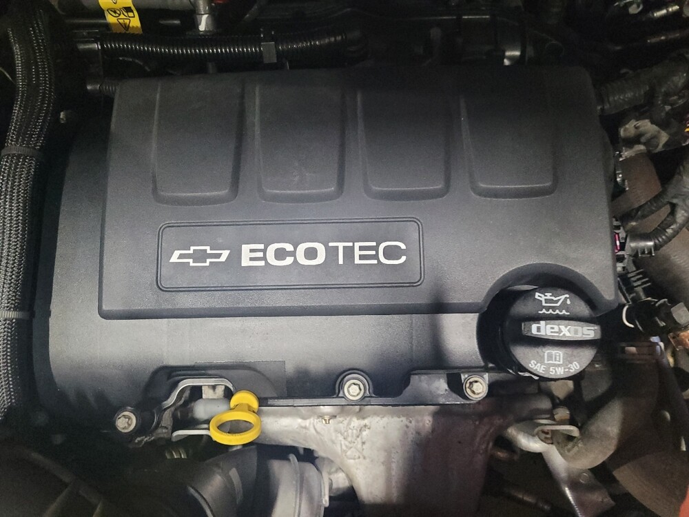 2019 Chevrolet Trax in Plymouth Meeting, PA 19462 - 18096034 30