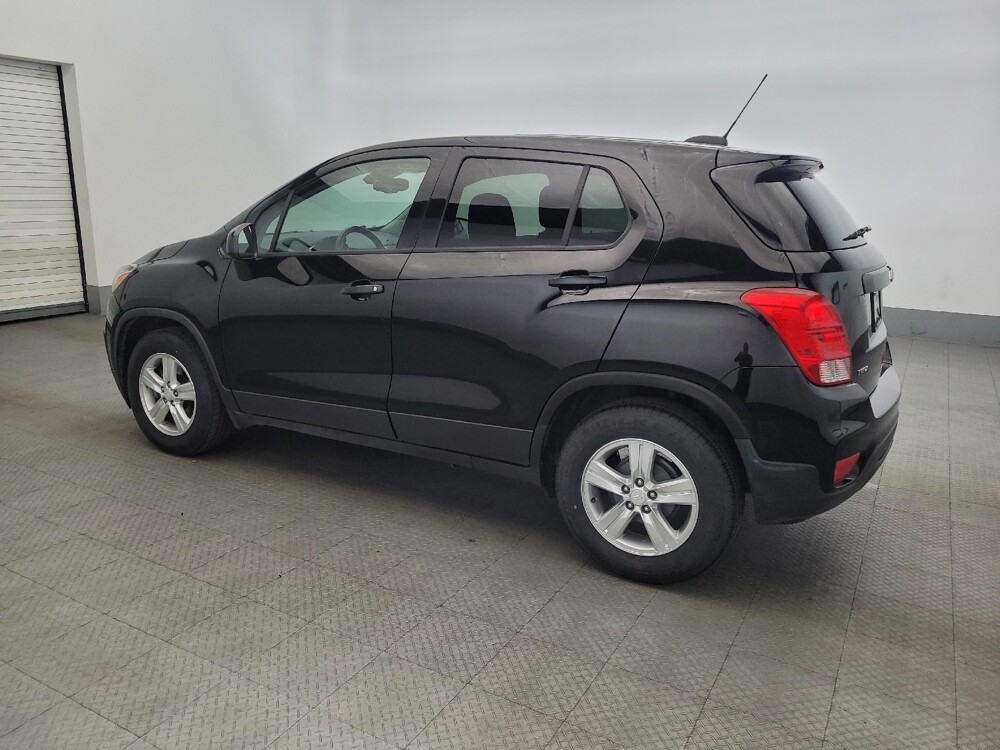 2019 Chevrolet Trax in Plymouth Meeting, PA 19462 - 18096034 3