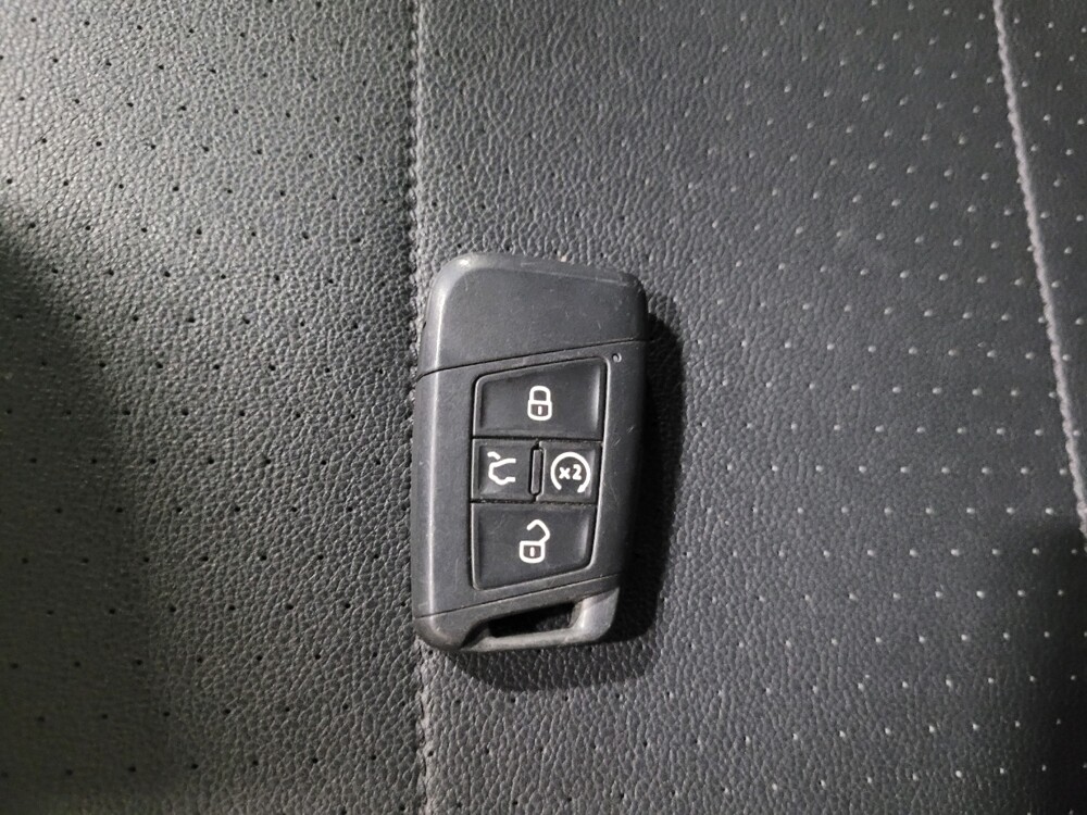 2019 Volkswagen Tiguan in Richmond, VA 23235 - 18096036 32