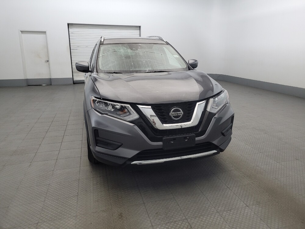 2020 Nissan Rogue in Plymouth Meeting, PA 19462 - 18096040 14