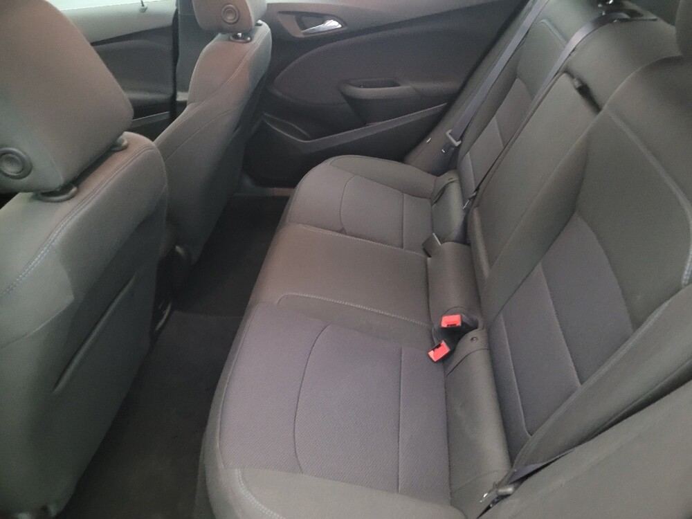 2017 Chevrolet Cruze in Allentown, PA 18103 - 18096043 18