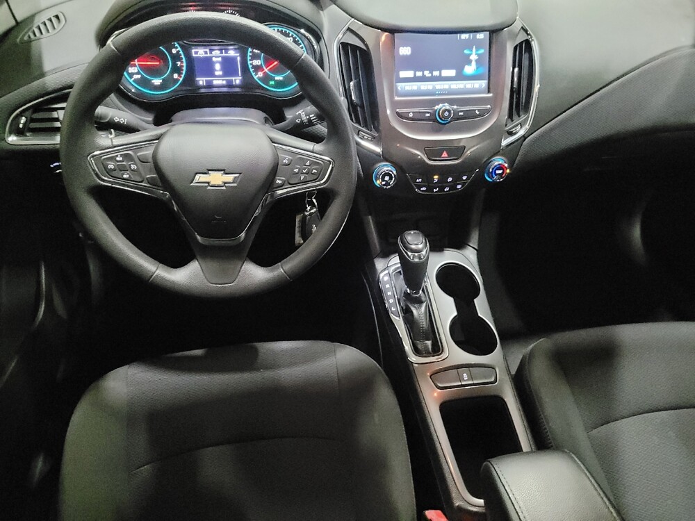 2017 Chevrolet Cruze in Allentown, PA 18103 - 18096043 22