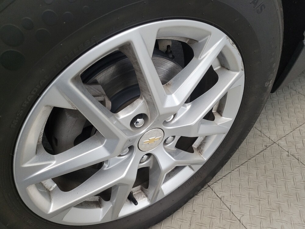 2022 Chevrolet Equinox in Henrico, VA 23223 - 18096058 31