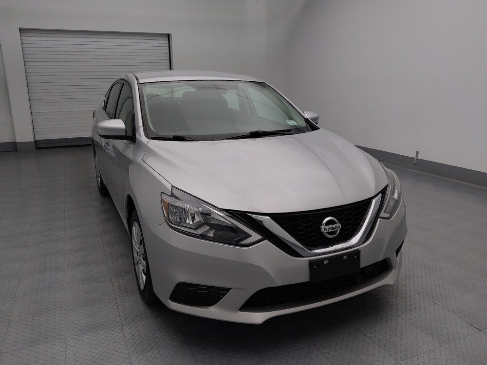 2019 Nissan Sentra in Wichita, KS 67207 - 18096064 14
