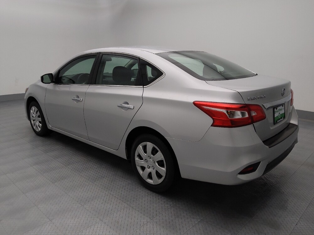 2019 Nissan Sentra in Wichita, KS 67207 - 18096064 3
