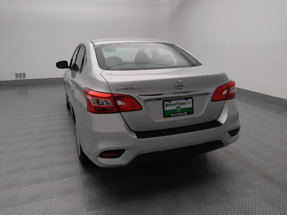 2019 Nissan Sentra in Wichita, KS 67207 - 18096064 6