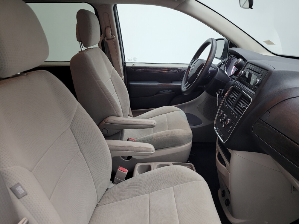2013 Dodge Grand Caravan in Peoria, IL 61615 - 18096065 21