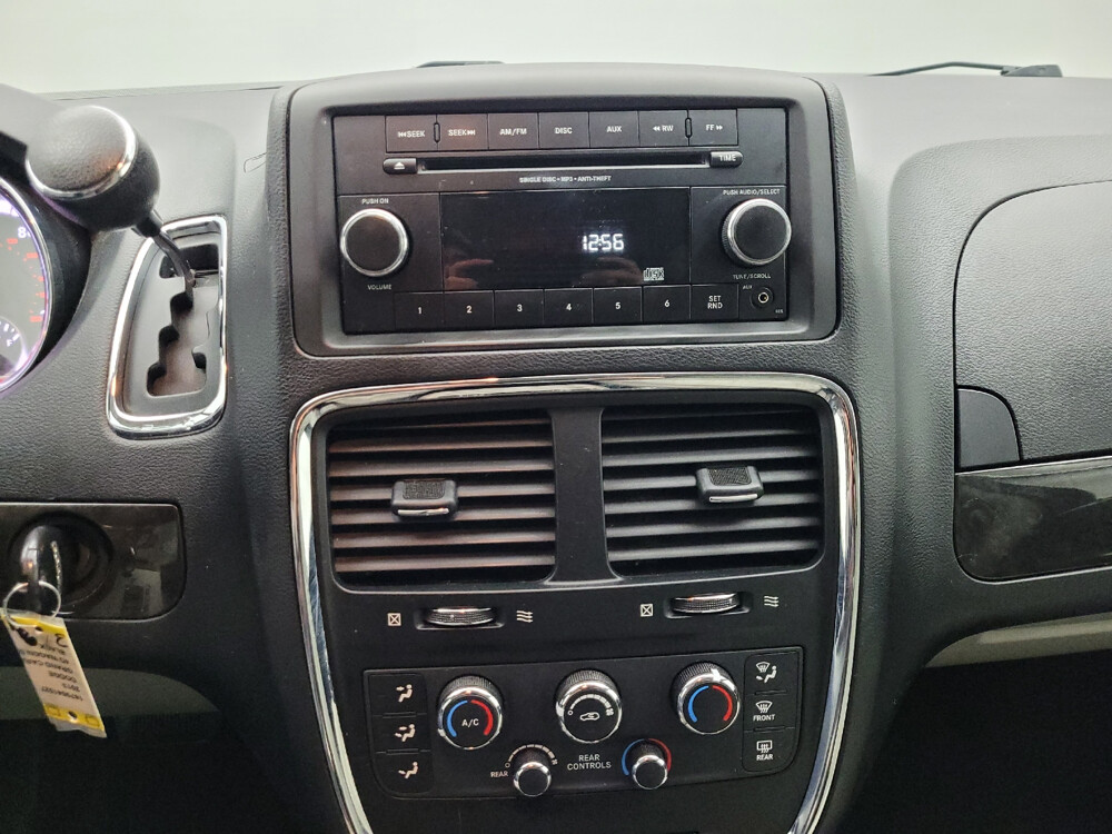 2013 Dodge Grand Caravan in Peoria, IL 61615 - 18096065 25