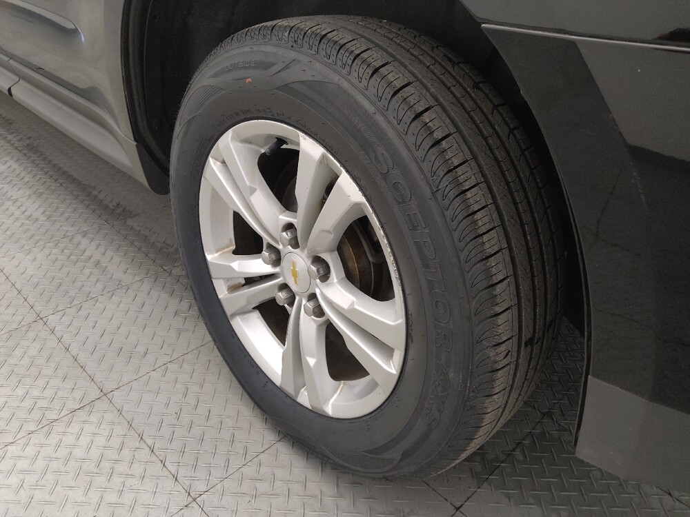 2017 Chevrolet Equinox in Live Oak, TX 78233 - 18096071 31