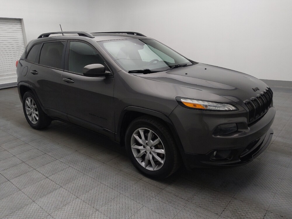 2018 Jeep Cherokee in Orlando, FL 32808 - 18096072 11