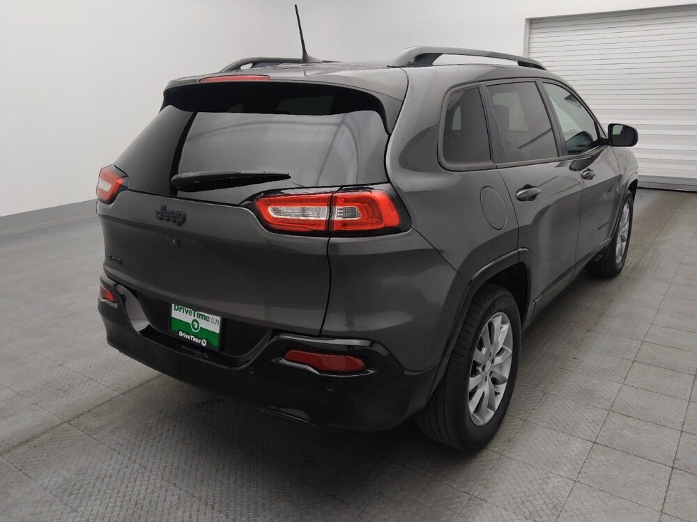 2018 Jeep Cherokee in Orlando, FL 32808 - 18096072 9