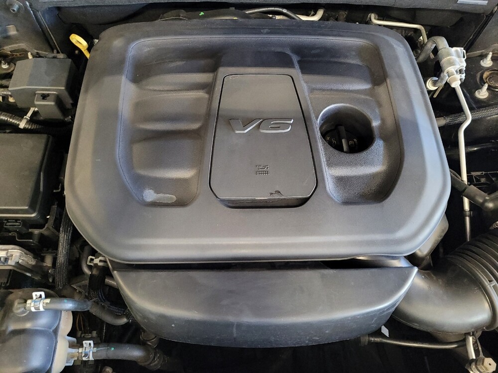 2020 Jeep Grand Cherokee in Orlando, FL 32808 - 18096073 30