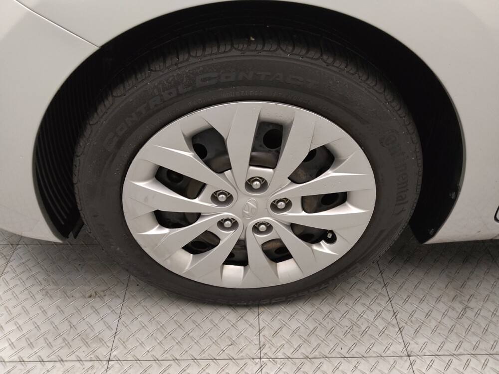 2017 Hyundai Elantra in Midlothian, IL 60445 - 18096074 31