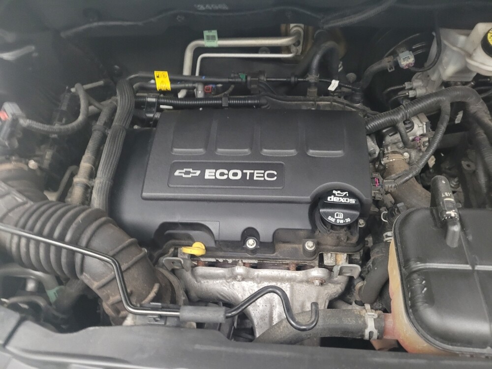 2020 Chevrolet Trax in Eastpointe, MI 48021 - 18096079 30