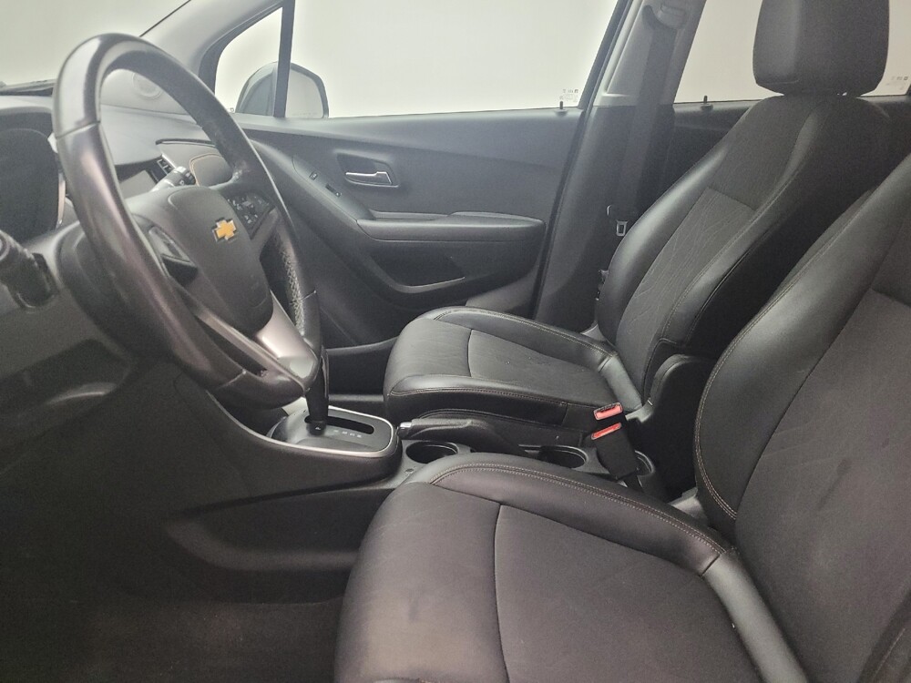 2020 Chevrolet Trax in Eastpointe, MI 48021 - 18096079 17