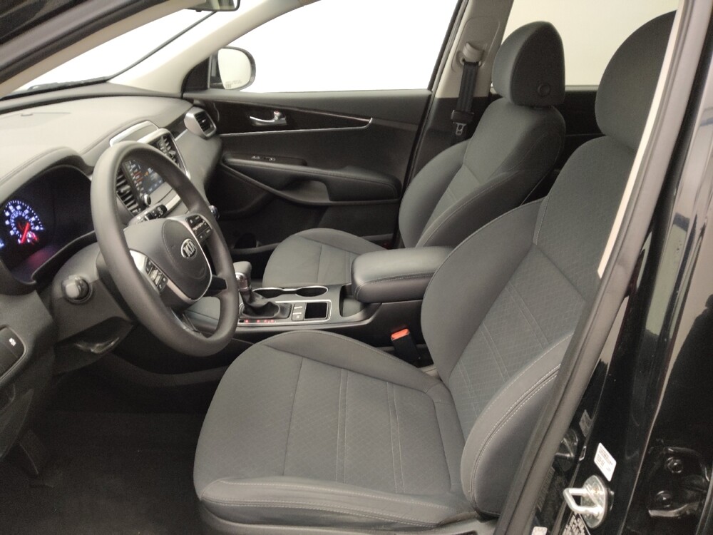 2019 Kia Sorento in Houston, TX 77074 - 18096083 17
