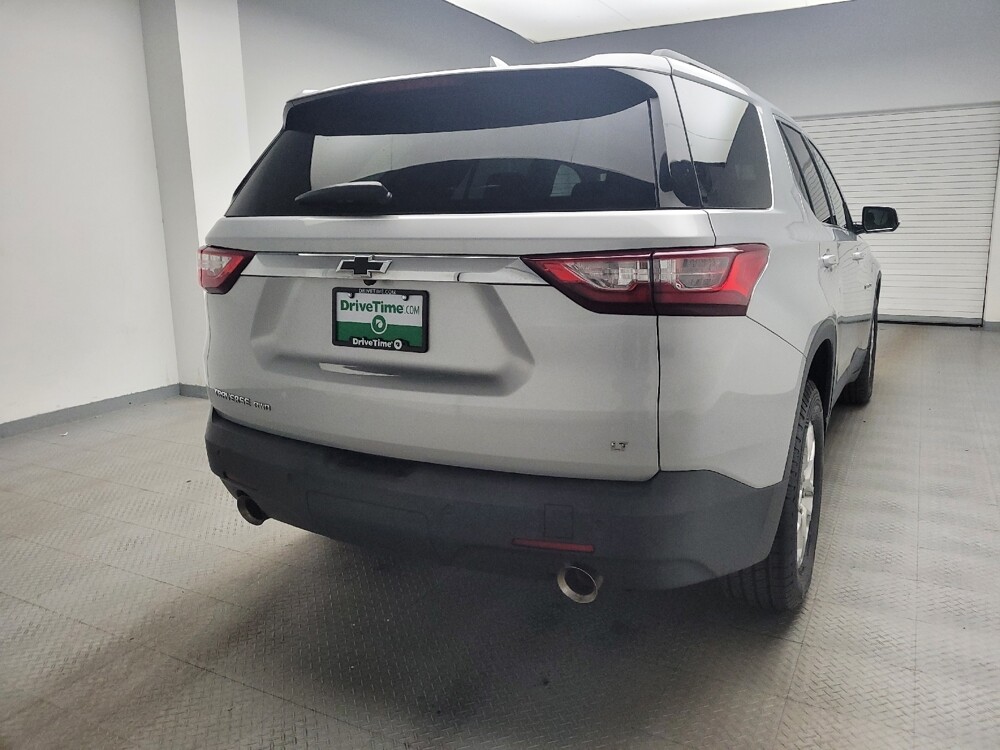 2019 Chevrolet Traverse in Eastpointe, MI 48021 - 18096088 7