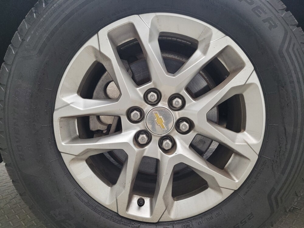 2019 Chevrolet Traverse in Eastpointe, MI 48021 - 18096088 31