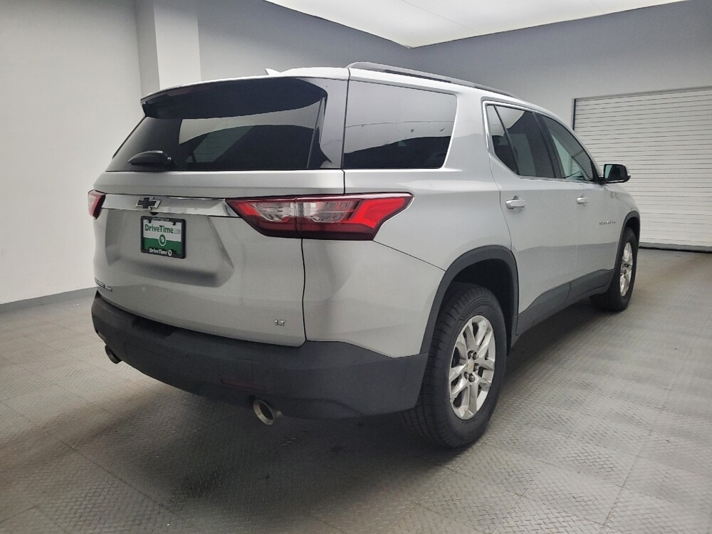 2019 Chevrolet Traverse in Eastpointe, MI 48021 - 18096088 9