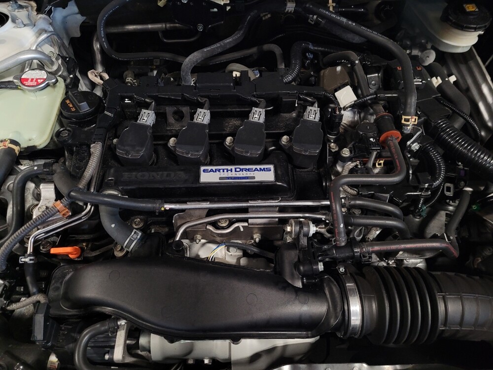 2018 Honda Civic in Jacksonville, FL 32225 - 18096092 30