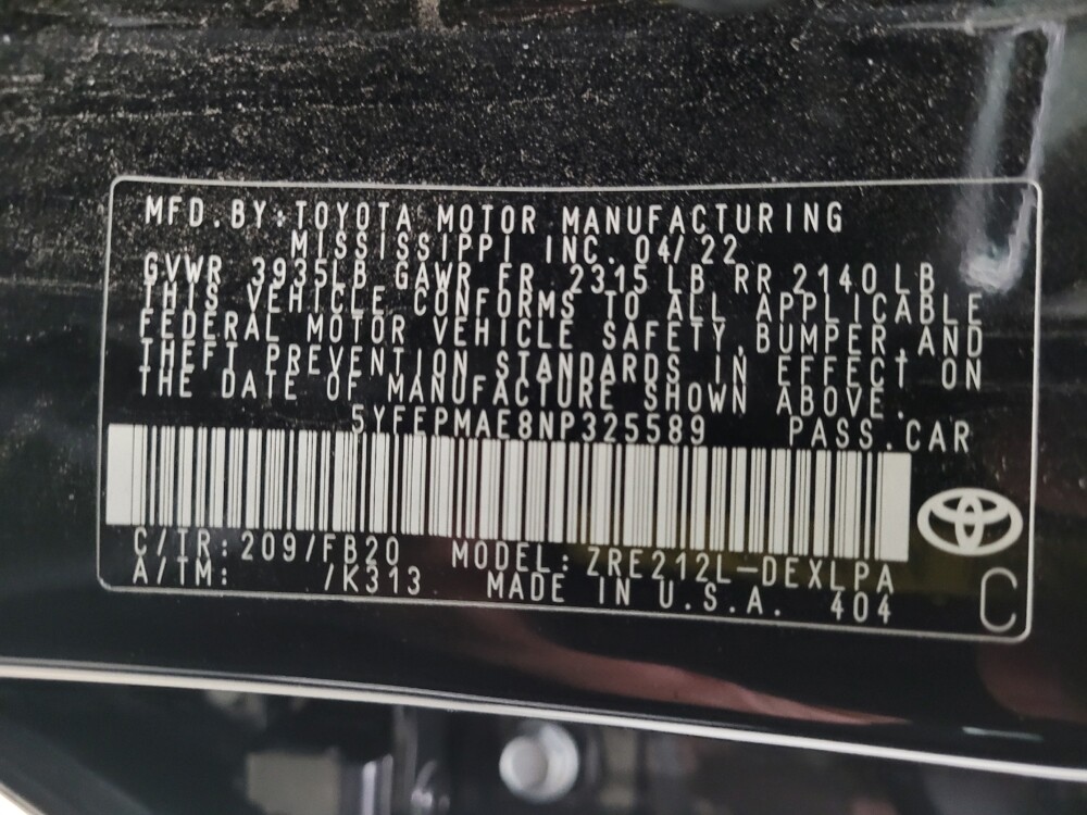 2022 Toyota Corolla in Eastpointe, MI 48021 - 18096095 33