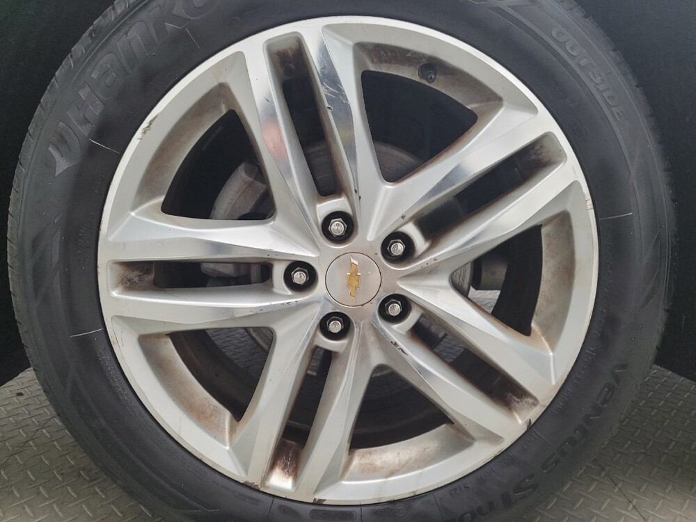 2018 Chevrolet Equinox in Eastpointe, MI 48021 - 18096096 31