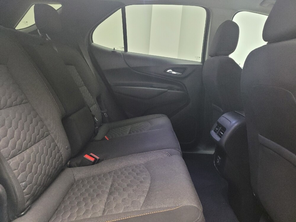 2019 Chevrolet Equinox in Eastpointe, MI 48021 - 18096097 19