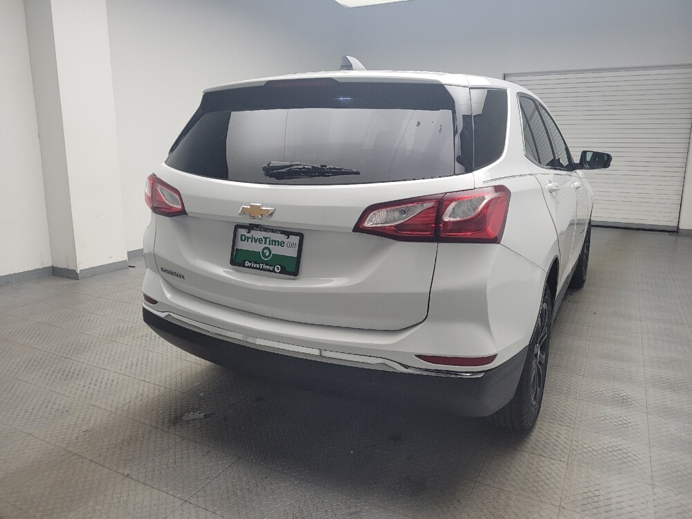 2019 Chevrolet Equinox in Eastpointe, MI 48021 - 18096097 7