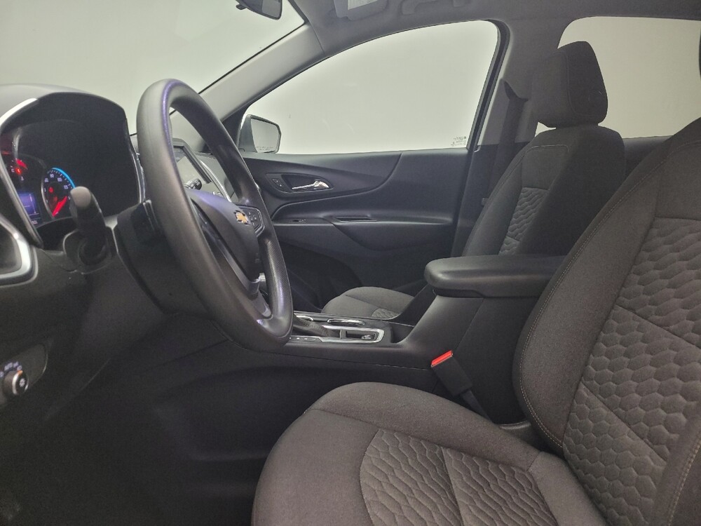 2019 Chevrolet Equinox in Eastpointe, MI 48021 - 18096097 17