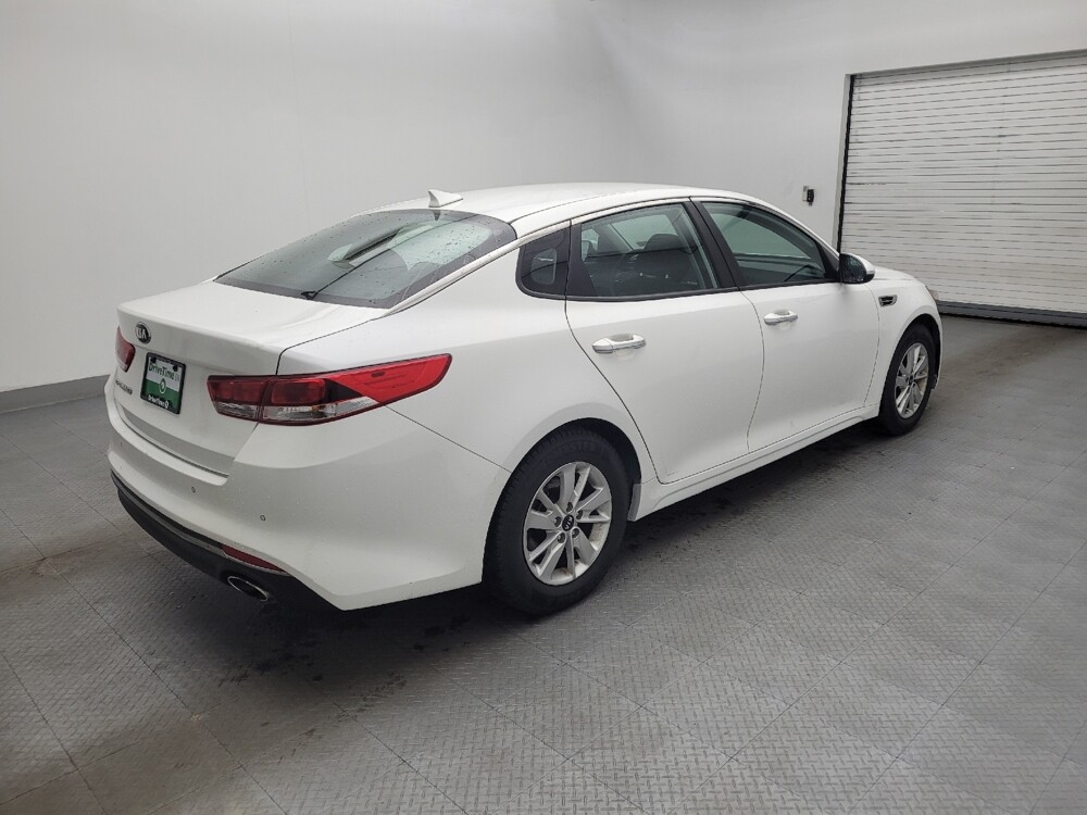 2018 Kia Optima in Winston-Salem, NC 27103 - 18096102 10