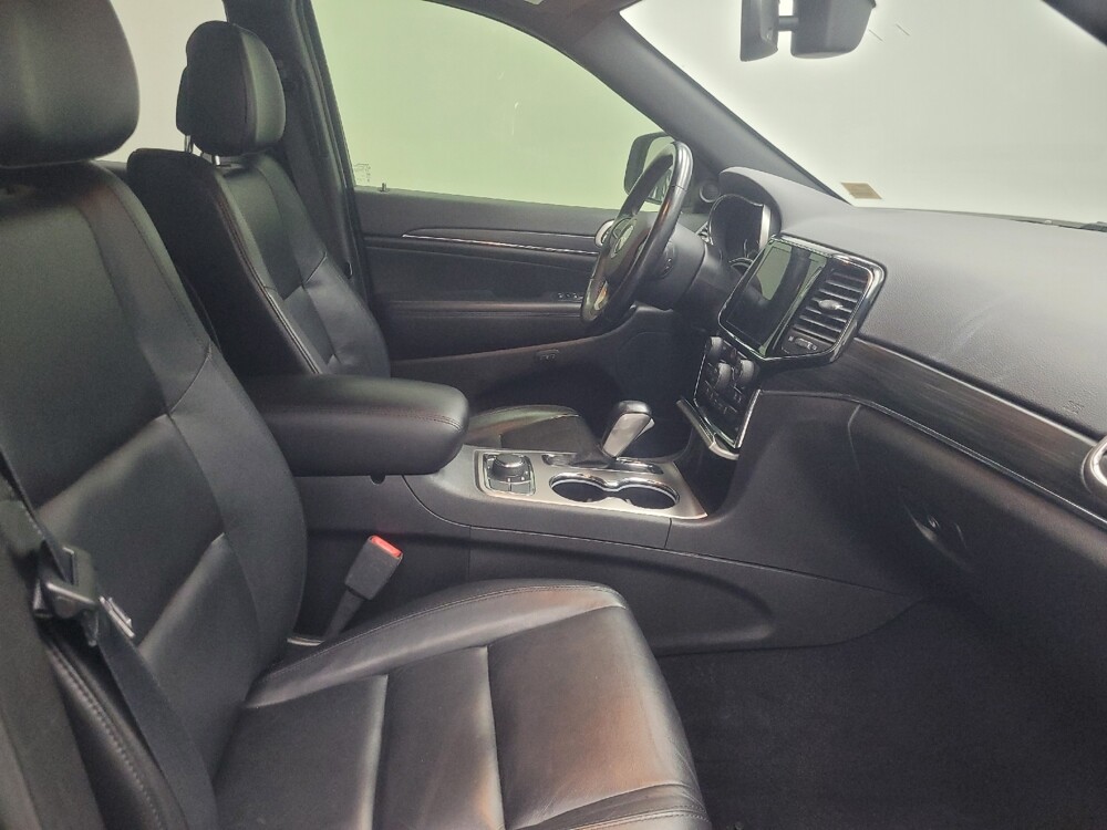 2021 Jeep Grand Cherokee in Indianapolis, IN 46219 - 18096105 21