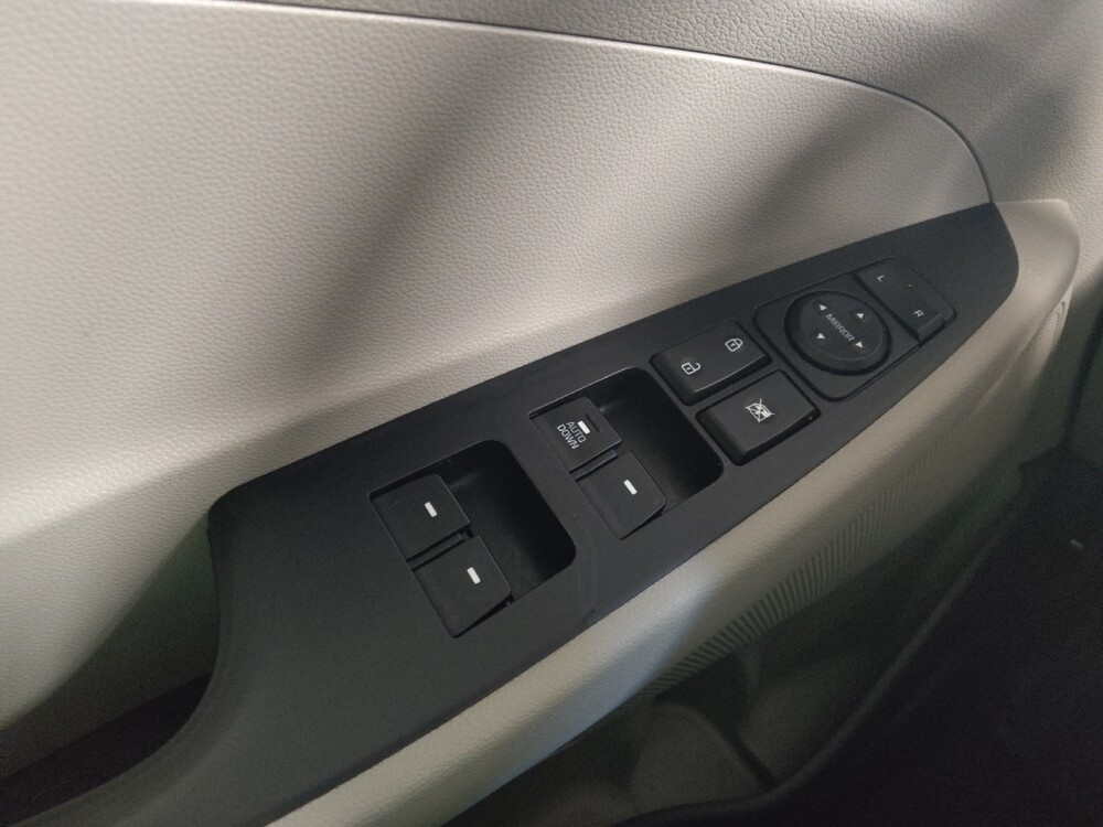 2017 Hyundai Tucson in Stone Mountain, GA 30083 - 18096107 27