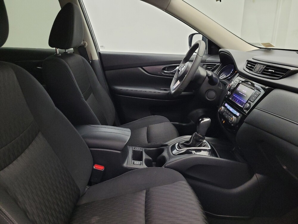 2018 Nissan Rogue in Glendale, AZ 85301 - 18096110 21