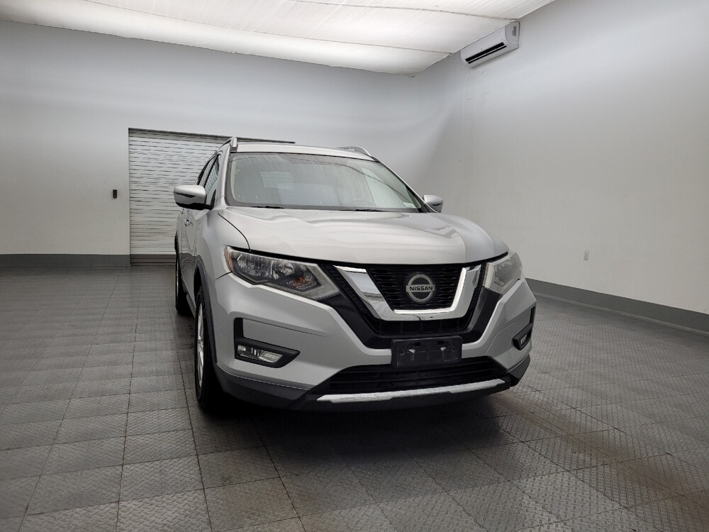 2018 Nissan Rogue in Glendale, AZ 85301 - 18096110 14