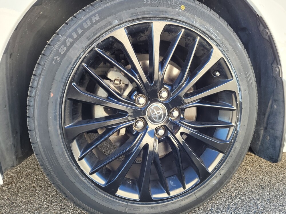 2019 Toyota Camry in Riverside, CA 92504 - 18096111 31