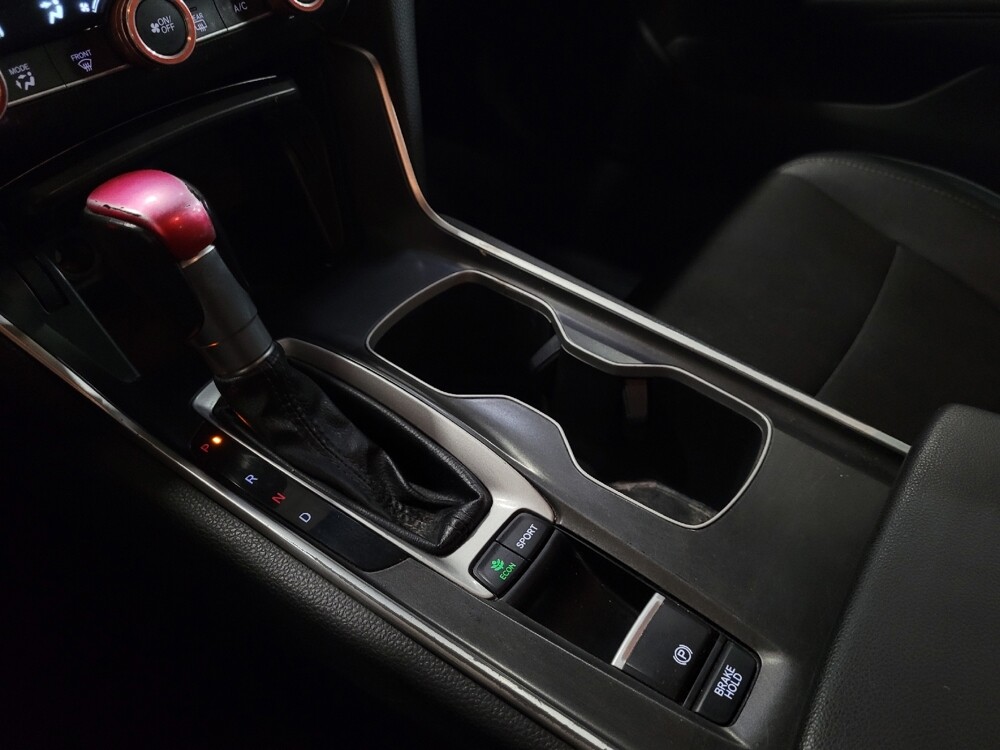 2020 Honda Accord in Williamstown, NJ 8094 - 18096112 26