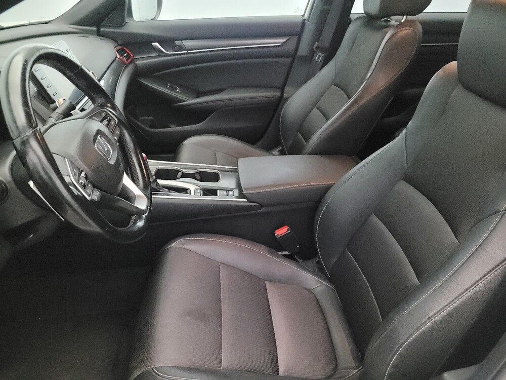 2020 Honda Accord in Williamstown, NJ 8094 - 18096112 17