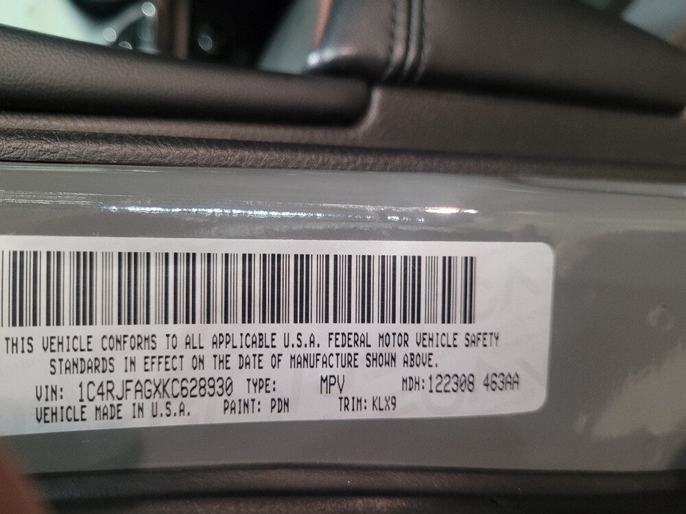 2019 Jeep Grand Cherokee in Temple Hills, MD 20746 - 18096113 33