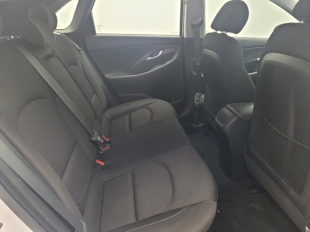 2018 Hyundai Elantra in Augusta, GA 30907 - 18096117 19