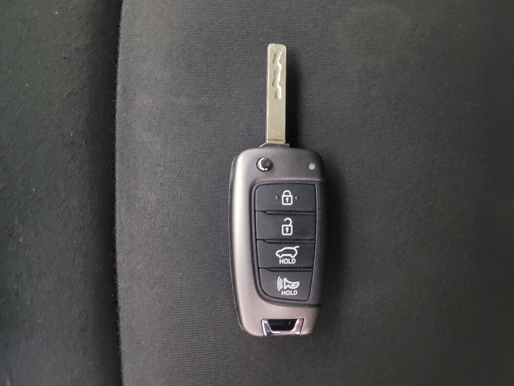 2018 Hyundai Elantra in Augusta, GA 30907 - 18096117 32