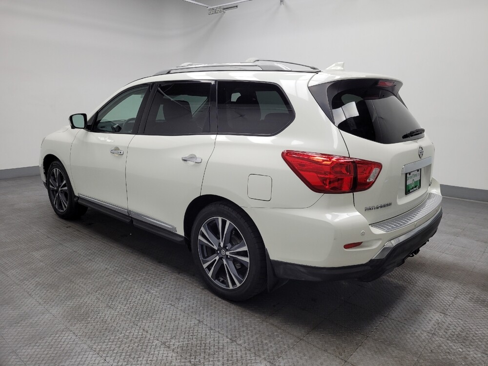 2019 Nissan Pathfinder in Las Vegas, NV 89104 - 18096118 3